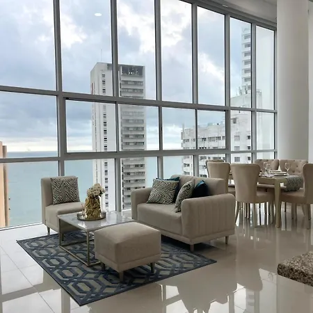 Lujo Frente Al Mar Duplex Apartamento